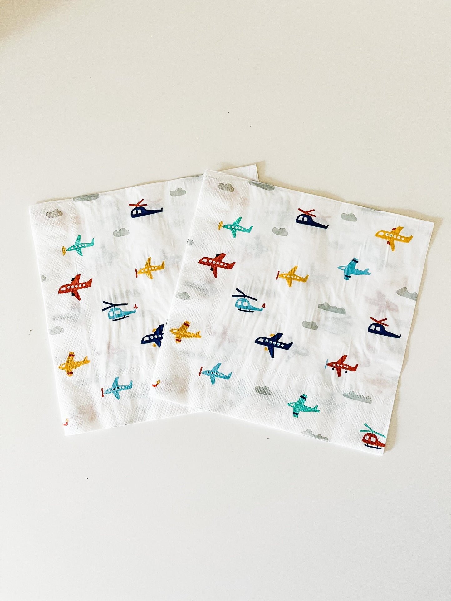 Airplane Large Napkins (16 per pack)